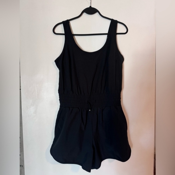 Abercrombie Traveler Romper - Picture 3 of 4